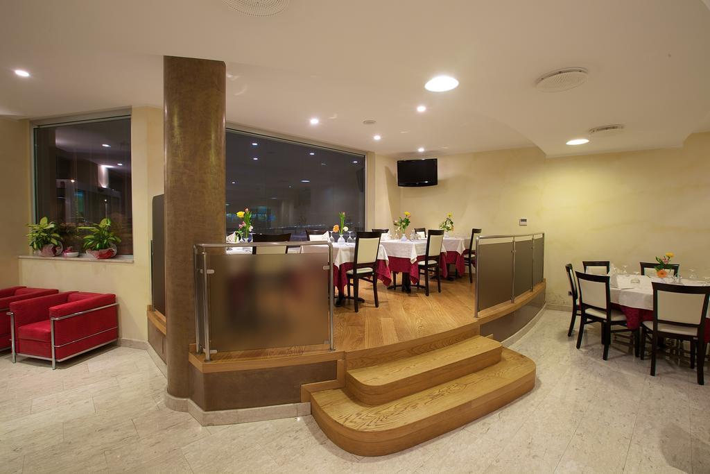 Hotel 5 Vie Альменно-Сан-Сальваторе Экстерьер фото